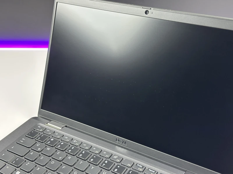 Dell Latitude 7420 i7-1185G7, 16GB RAM – ultrabook biznesowy z grafiką Intel Iris Xe, idealny do pracy zdalnej, biura, wideokonferencji i multitaskingu.