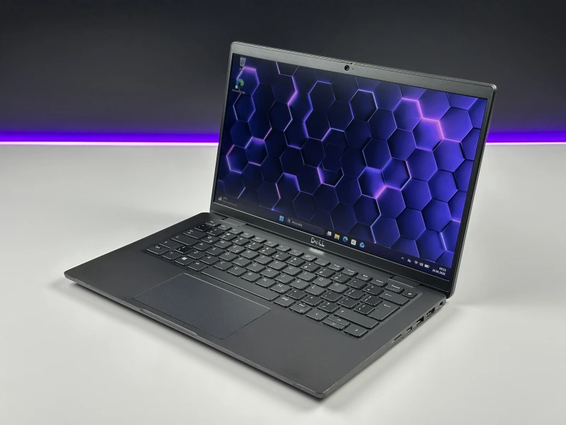 Dell Latitude 7420 i7-1185G7, 16GB RAM – ultrabook biznesowy z grafiką Intel Iris Xe, idealny do pracy zdalnej, biura, wideokonferencji i multitaskingu.