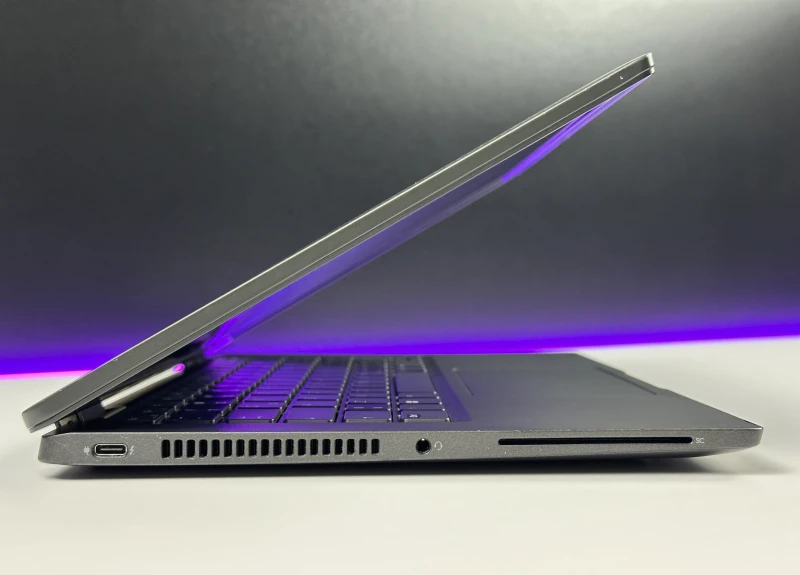 Dell Latitude 7420 i7-1185G7, 16GB RAM – ultrabook biznesowy z grafiką Intel Iris Xe, idealny do pracy zdalnej, biura, wideokonferencji i multitaskingu.