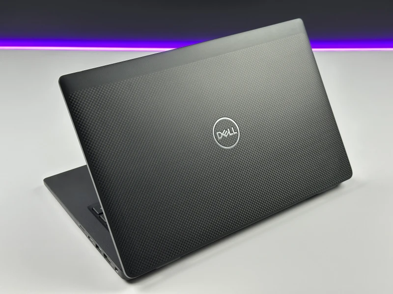 Dell Latitude 7420 i7-1185G7, 16GB RAM – ultrabook biznesowy z grafiką Intel Iris Xe, idealny do pracy zdalnej, biura, wideokonferencji i multitaskingu.
