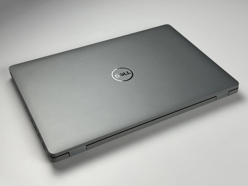 Dell Latitude 5510 z ekranem 15,6" FHD i modemem LTE. Laptop biznesowy z procesorem Intel Core i5, stworzony do pracy w każdym miejscu.
