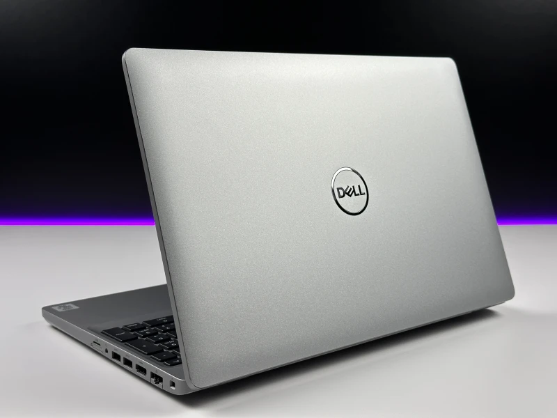 Dell Latitude 5510 z ekranem dotykowym 15,6" FHD i modemem LTE. Uniwersalny laptop biznesowy stworzony do pracy stacjonarnej i mobilnej. Dell Latitude 5510 z ekranem dotykowym 15,6" FHD i modemem LTE. Uniwersalny laptop biznesowy stworzony do pracy stacjonarnej i mobilnej.