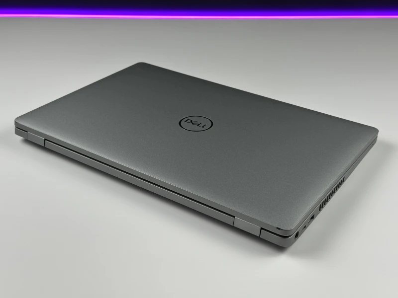 Dell Latitude 5510 z ekranem dotykowym 15,6" FHD i modemem LTE. Uniwersalny laptop biznesowy stworzony do pracy stacjonarnej i mobilnej.