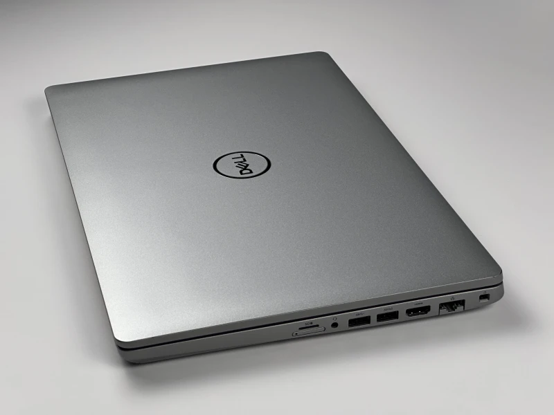 Dell Latitude 5510 z ekranem dotykowym 15,6" FHD i modemem LTE. Uniwersalny laptop biznesowy stworzony do pracy stacjonarnej i mobilnej.