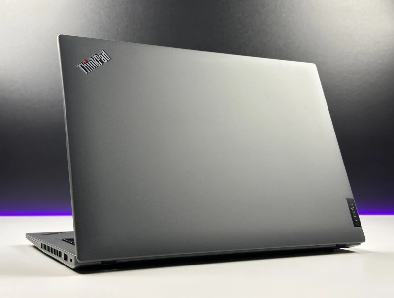 Lenovo ThinkPad T14 Gen 3 z i7-1270P, matrycą FHD+ i klawiaturą US (PL) – elegancja i moc w kompaktowej formie do pracy i zadań kreatywnych. Lenovo ThinkPad T14 Gen 3 z i7-1270P, matrycą FHD+ i klawiaturą US (PL) – elegancja i moc w kompaktowej formie do pracy i zadań kreatywnych.