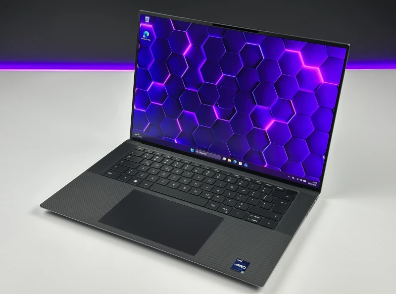 Dell Precision 5570 - procesor i7-12800H, matryca 15.6" FHD+, RTX A1000. Mobilna stacja robocza do CAD, projektowania i pracy profesjonalnej.