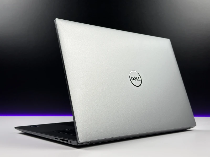 Dell Precision 5570 - procesor i7-12800H, matryca 15.6" FHD+, RTX A1000. Mobilna stacja robocza do CAD, projektowania i pracy profesjonalnej.