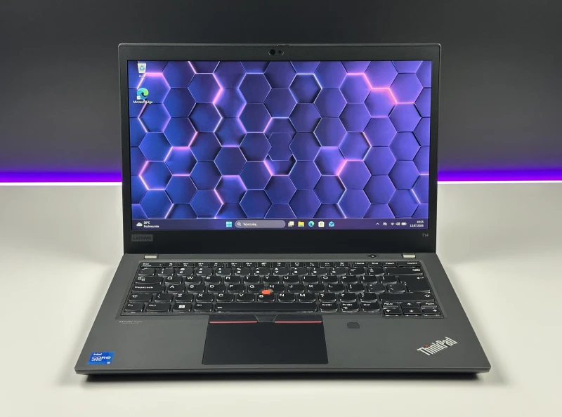 Lenovo ThinkPad T14 Gen 2 z i5-1145G7, grafiką Intel Iris Xe i ekranem 14" FHD. Lekki laptop biznesowy z pamięcią DDR4 i obsługą Thunderbolt 4.