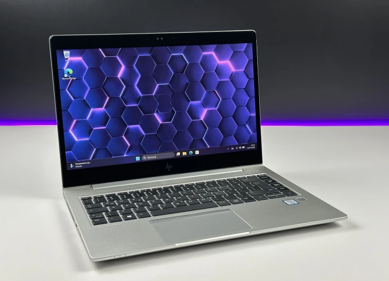 HP EliteBook 840 G5 z dotykowym ekranem i modemem LTE. Aluminiowa obudowa, Intel UHD Graphics 620 oraz wysoka kultura pracy.