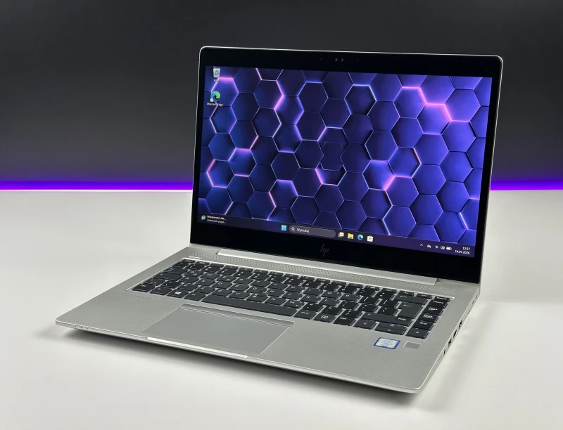 HP EliteBook 840 G5 z dotykowym ekranem i modemem LTE. Aluminiowa obudowa, Intel UHD Graphics 620 oraz wysoka kultura pracy.