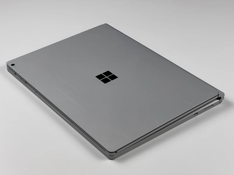 Microsoft Surface Book 3 – i7-1065G7, GTX 1650 (4GB) i dotykowa matryca 3000x2000. Moc laptopa, wygoda tabletu – twórz bez ograniczeń! ✨