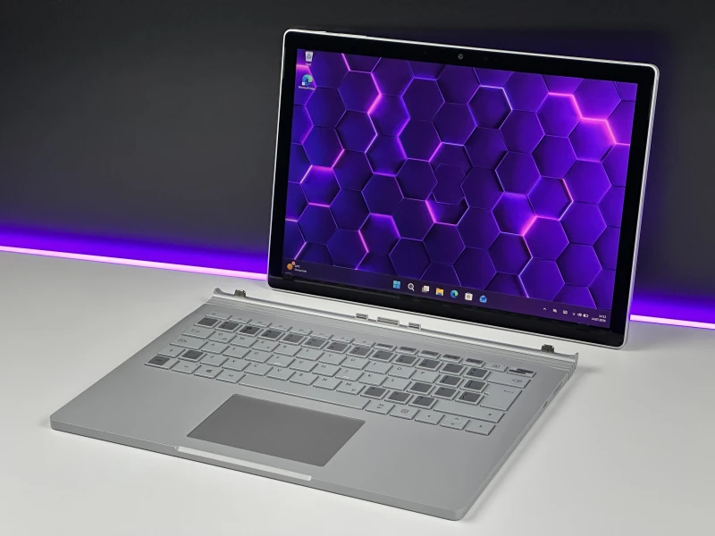 Microsoft Surface Book 3 – i7-1065G7, GTX 1650 (4GB) i dotykowa matryca 3000x2000. Moc laptopa, wygoda tabletu – twórz bez ograniczeń! ✨ Microsoft Surface Book 3 – i7-1065G7, GTX 1650 (4GB) i dotykowa matryca 3000x2000. Moc laptopa, wygoda tabletu – twórz bez ograniczeń! ✨