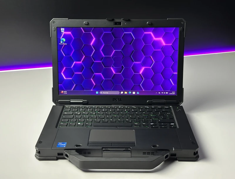 Dell Latitude 5430 Rugged z i5-1145G7, 14" FHD i Intel Iris Xe. Wzmocniony laptop terenowy z podświetlaną klawiaturą RGB i uszczelnionymi portami. Dell Latitude 5430 Rugged z i5-1145G7, 14" FHD i Intel Iris Xe. Wzmocniony laptop terenowy z podświetlaną klawiaturą RGB i uszczelnionymi portami.