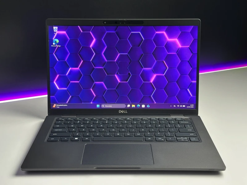 Dell Latitude 7430 z procesorem i5-1245U, 16GB RAM i ekranem 14" FHD. Lekka obudowa Carbon, modem LTE, klawiatura US i grafika Intel Iris Xe. Dell Latitude 7430 z procesorem i5-1245U, 16GB RAM i ekranem 14" FHD. Lekka obudowa Carbon, modem LTE, klawiatura US i grafika Intel Iris Xe.