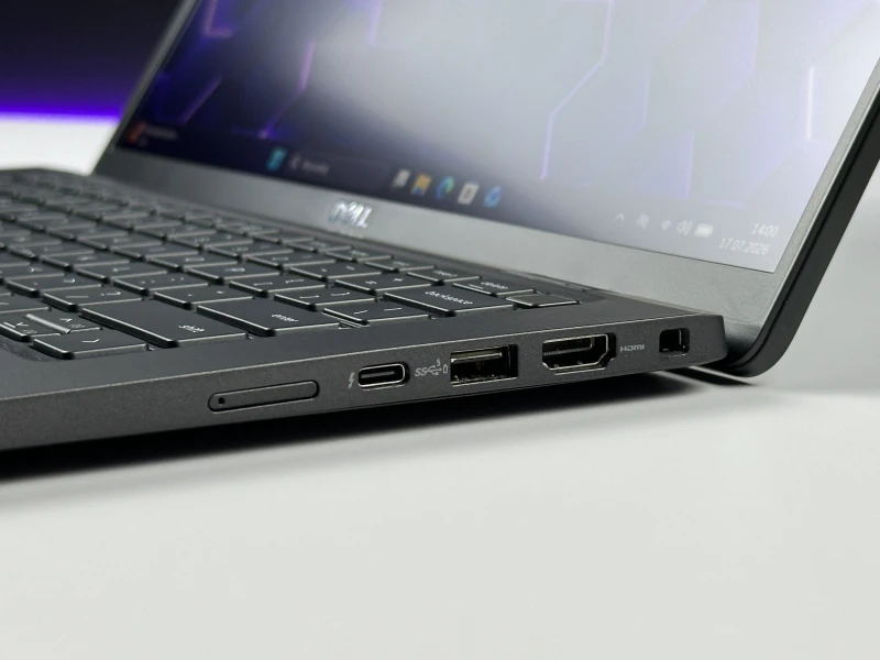 Dell Latitude 7430 z procesorem i5-1245U, 16GB RAM i ekranem 14" FHD. Lekka obudowa Carbon, modem LTE, klawiatura US i grafika Intel Iris Xe. Dell Latitude 7430 z procesorem i5-1245U, 16GB RAM i ekranem 14" FHD. Lekka obudowa Carbon, modem LTE, klawiatura US i grafika Intel Iris Xe.