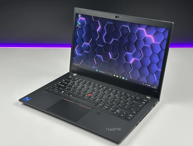 Lenovo ThinkPad P14s Gen 2 – i7-1165G7, FHD i grafika T500. Wydajność i mobilność klasy premium, stworzone dla profesjonalistów.
