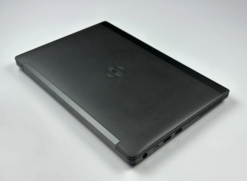 Dell Latitude 7390 – i5-8350U, FHD, klawiatura US (PL) z pełną obsługą polskich znaków. Mobilność, wydajność i wygoda w kompaktowej formie!
