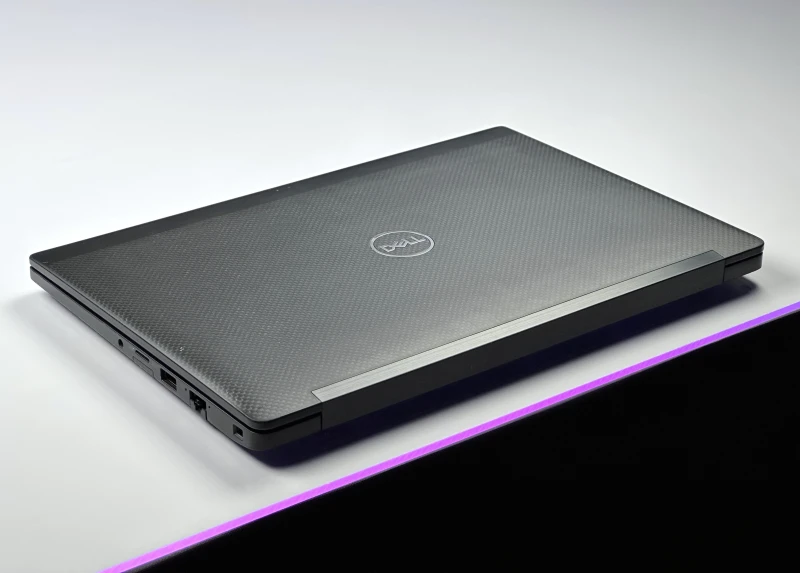 Dell Latitude 7390 – i5-8350U, FHD, klawiatura US (PL) z pełną obsługą polskich znaków. Mobilność, wydajność i wygoda w kompaktowej formie!