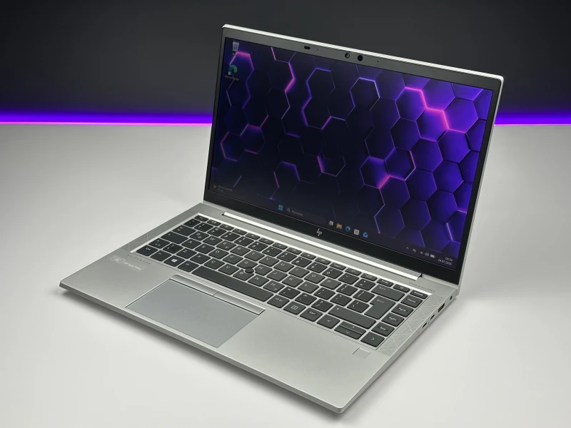 HP EliteBook 845 G7 – moc Ryzen 5 4650U, ekran FHD i stylowa, lekka konstrukcja. Doskonały wybór do pracy i codziennych zadań.