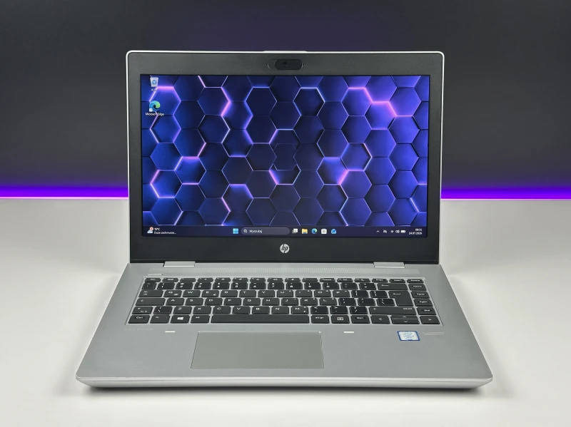 HP ProBook 640 G4 z i5-8350U, ekranem 14" FHD i Windows 11 Pro. Solidny laptop biznesowy z grafiką Intel UHD Graphics 620.