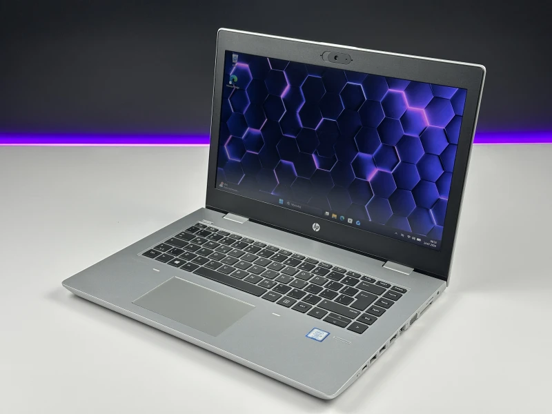 HP ProBook 640 G4 z i5-8350U, ekranem 14" FHD i Windows 11 Pro. Solidny laptop biznesowy z grafiką Intel UHD Graphics 620.