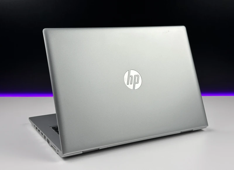 HP ProBook 640 G4 z i5-8350U, ekranem 14" FHD i Windows 11 Pro. Solidny laptop biznesowy z grafiką Intel UHD Graphics 620.
