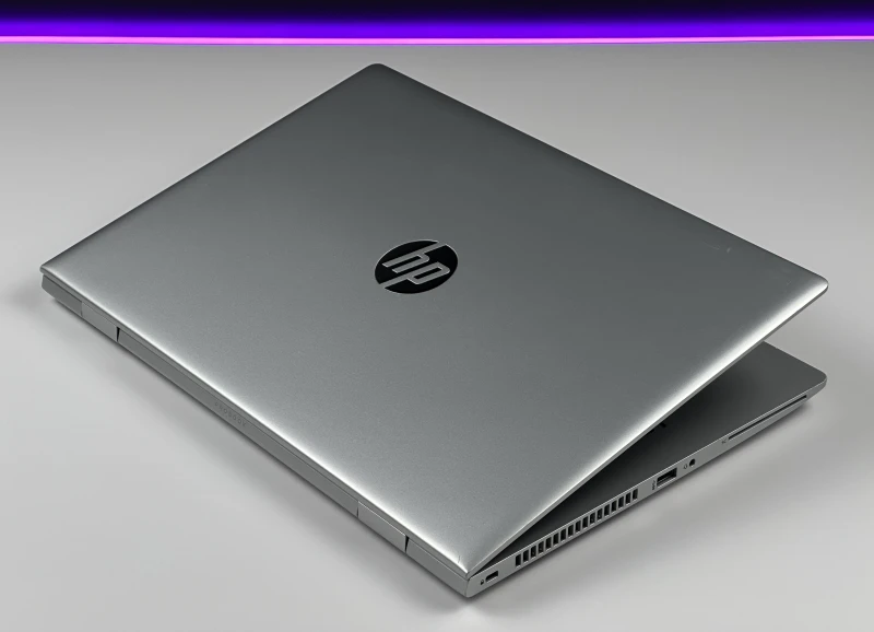 HP ProBook 640 G4 z i5-8350U, ekranem 14" FHD i Windows 11 Pro. Solidny laptop biznesowy z grafiką Intel UHD Graphics 620.