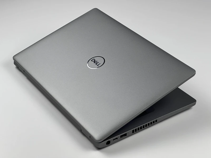 Dell Latitude 5410 z i5-10310U i dotykowym ekranem 14" FHD. Biznesowy laptop z Intel UHD Graphics, złączem USB-C i solidną konstrukcją.
