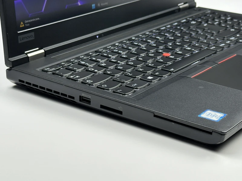 Lenovo ThinkPad P52 z i7-8850H, ekranem 15.6" FHD i Quadro P2000 (4GB). Mobilna stacja robocza do pracy w CAD i projektach 3D.