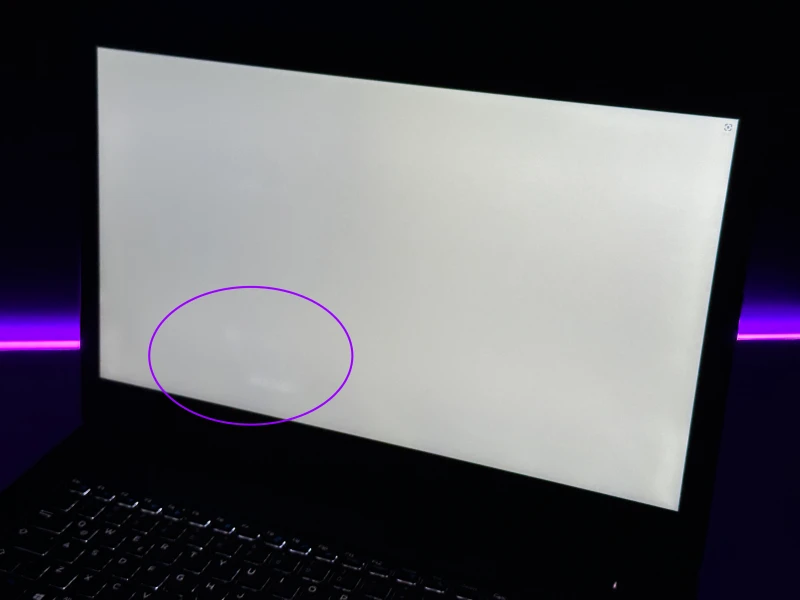 Dell Precision 7730 i7-8750H, ekran 17.3" FHD, Quadro P3200 (6GB). Mobilna stacja robocza z 4 slotami RAM i miejscem na rozbudowę dysków M.2.