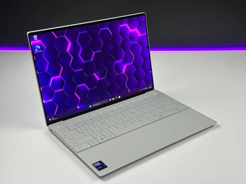 Laptop Dell XPS 13 9350 z Ultra 7 258V, 32GB RAM i dotykowym ekranem 13.4" 3K OLED. Laptop premium z Intel Arc i lekką konstrukcją.