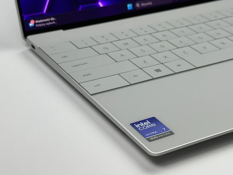 Laptop Dell XPS 13 9350 z Ultra 7 258V, 32GB RAM i dotykowym ekranem 13.4" 3K OLED. Laptop premium z Intel Arc i lekką konstrukcją.