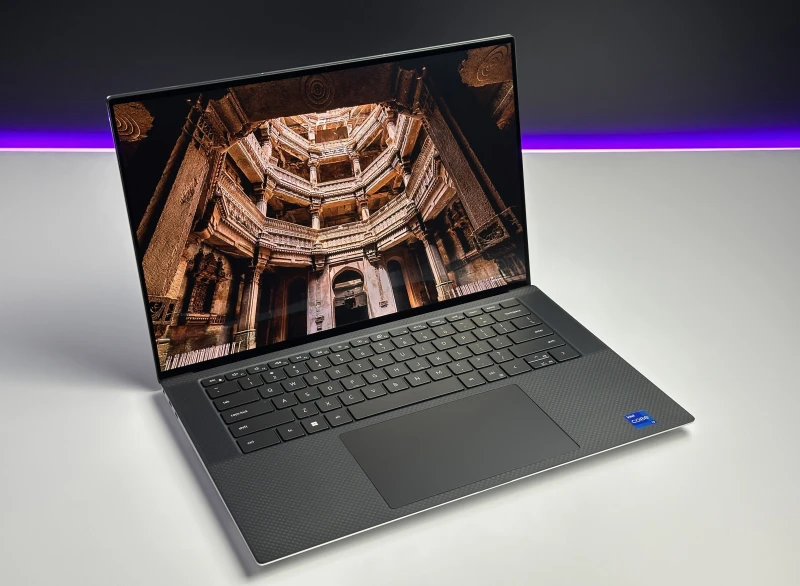 Dell XPS 15 9520 z i7-12700H, DDR5, 15.6" 3.5K OLED i RTX 3050 Ti. Laptop premium z klawiaturą US, świetnym obrazem i mocą do pracy kreatywnej. Dell XPS 15 9520 z i7-12700H, DDR5, 15.6" 3.5K OLED i RTX 3050 Ti. Laptop premium z klawiaturą US, świetnym obrazem i mocą do pracy kreatywnej.