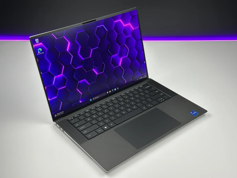 Dell XPS 15 9520 z i7-12700H i RTX 3050 łączy mobilność z mocą. Ekran FHD+ 15,6" zapewnia komfort pracy i świetną jakość obrazu. Wejdź do LF!