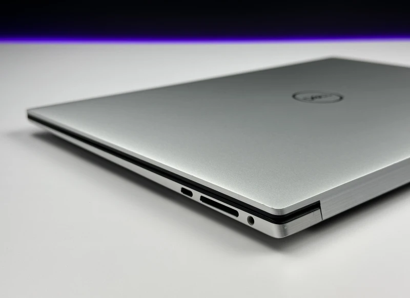 Dell XPS 15 9520 z i7-12700H i RTX 3050 łączy mobilność z mocą. Ekran FHD+ 15,6" zapewnia komfort pracy i świetną jakość obrazu. Wejdź do LF!
