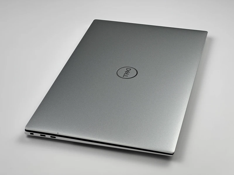 Dell XPS 15 9520 z i7-12700H i RTX 3050 łączy mobilność z mocą. Ekran FHD+ 15,6" zapewnia komfort pracy i świetną jakość obrazu. Wejdź do LF!