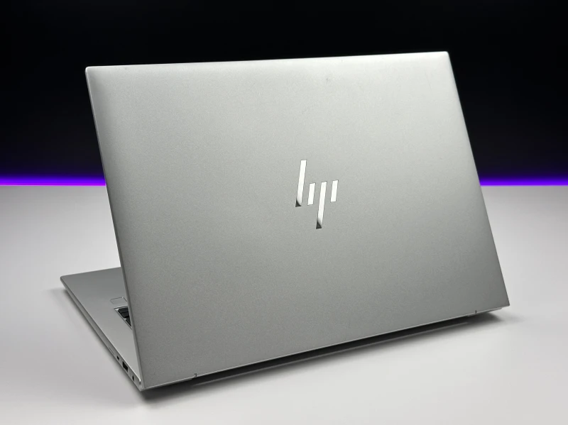 HP EliteBook 840 G10 z i7-1355U, 14" FHD+, DDR5 i LTE. Biznesowy laptop premium z ekranem 16:10, klawiaturą US i mobilnością klasy EliteBook.