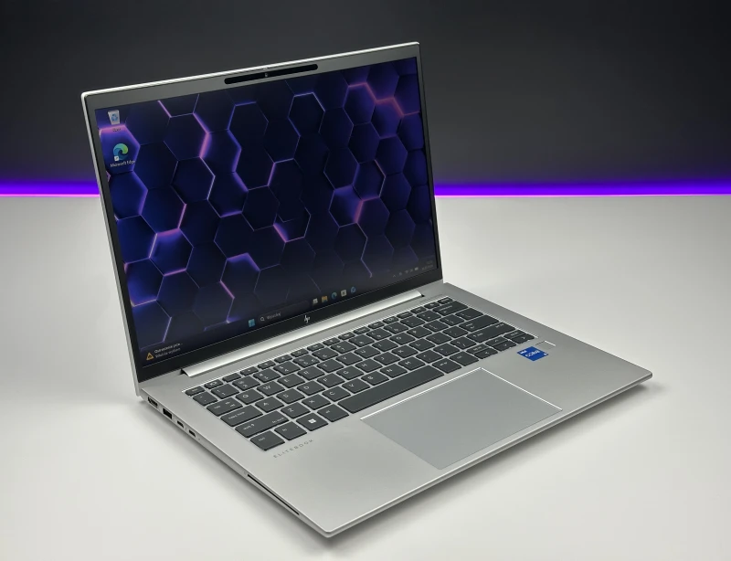 HP EliteBook 840 G10 z i5-1335U, 14" FHD+, DDR5 i LTE. Biznesowy laptop premium z ekranem 16:10, klawiaturą US i mobilnością klasy EliteBook.
