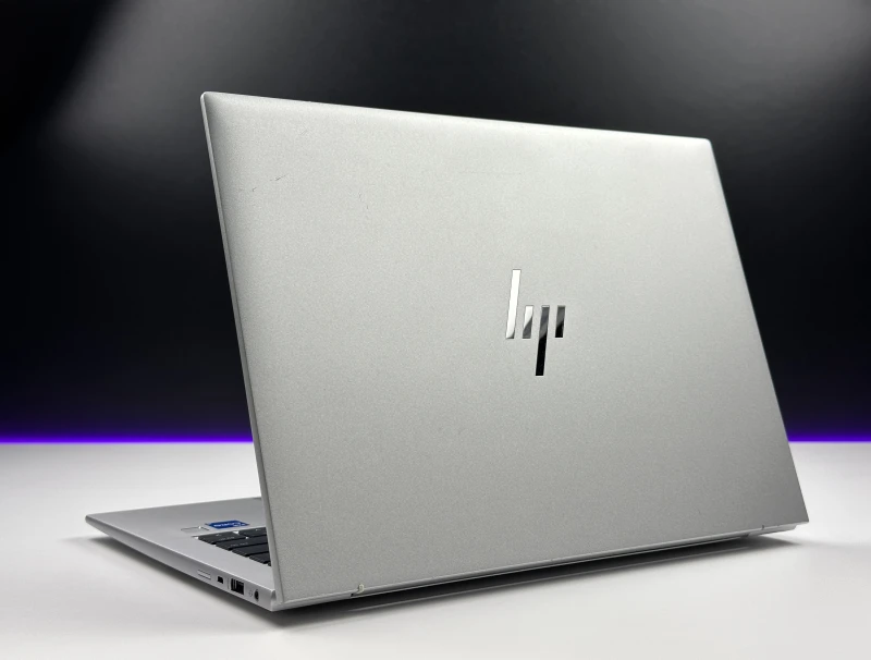 HP EliteBook 840 G10 z i5-1335U, 14" FHD+, DDR5 i LTE. Biznesowy laptop premium z ekranem 16:10, klawiaturą US i mobilnością klasy EliteBook.