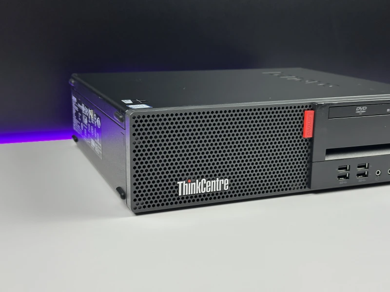 Lenovo ThinkCentre M910s SFF z i7-7700, GeForce GT 730 i DVD. Biznesowy oraz kompaktowy komputer z łatwym dostępem do podzespołów.