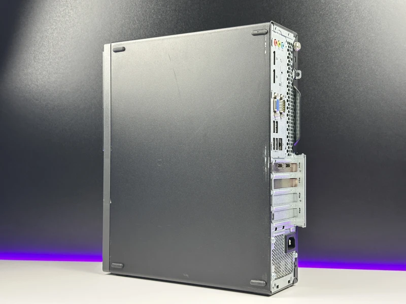 Lenovo ThinkCentre M910s SFF z i7-7700, GeForce GT 730 i DVD. Biznesowy oraz kompaktowy komputer z łatwym dostępem do podzespołów.