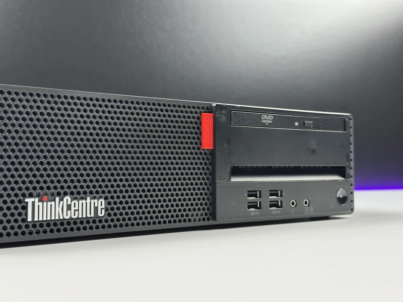Lenovo ThinkCentre M910s SFF z i7-7700, GeForce GT 730 i DVD. Biznesowy oraz kompaktowy komputer z łatwym dostępem do podzespołów.