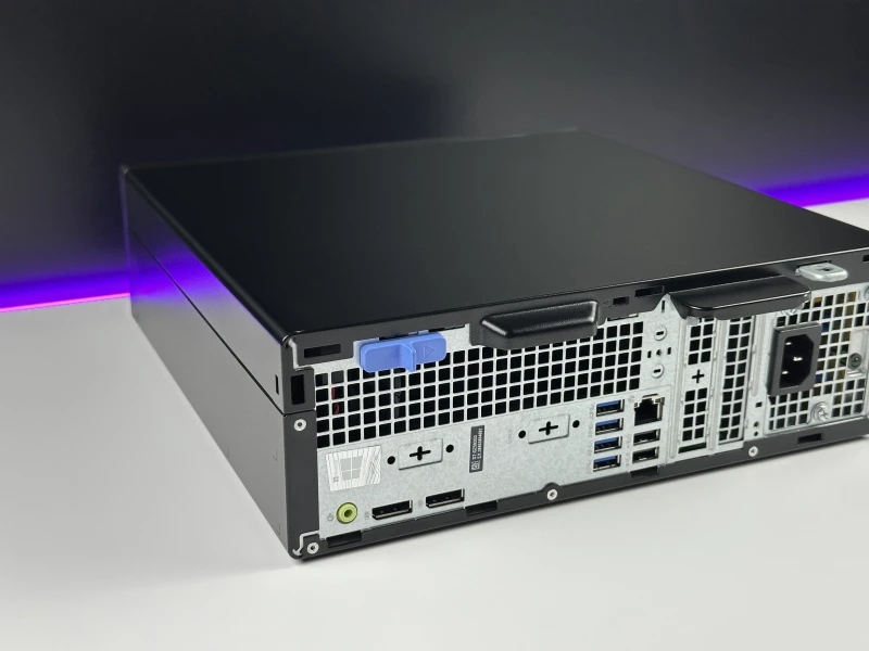 Dell OptiPlex 5090 SFF i5-10505, Intel UHD Graphics 630, DVD. Komputer biznesowy z łatwym dostępem serwisowym i stabilną pracą na co dzień.