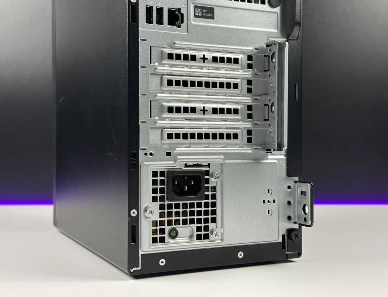 Dell OptiPlex 3070 Mini Tower i5-9500, Intel UHD Graphics 630, DVD. Komputer biznesowy z portami USB, HDMI i DisplayPort.