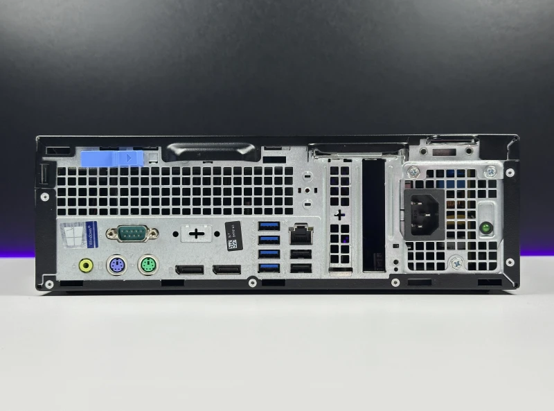 Dell OptiPlex 7070 SFF z i5-9500, zintegrowaną grafiką i napędem DVD – komputer biurowy zapewniający wydajność, niezawodność i funkcjonalność.