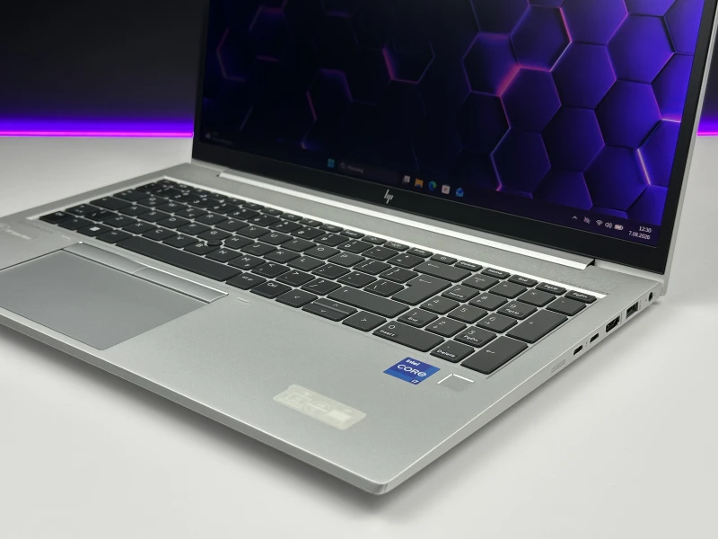 HP EliteBook 850 G8 – i7-1185G7 i matryca 15.6". Biznesowy laptop klasy premium do pracy biurowej, mobilnej i codziennych zadań. Solidna wydajność.