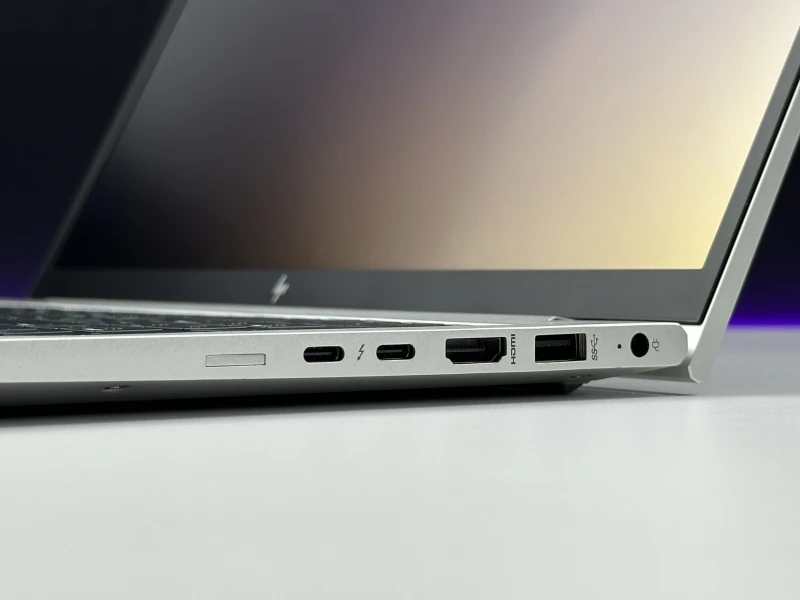 HP EliteBook 850 G8 – i7-1185G7 i matryca 15.6". Biznesowy laptop klasy premium do pracy biurowej, mobilnej i codziennych zadań. Solidna wydajność.
