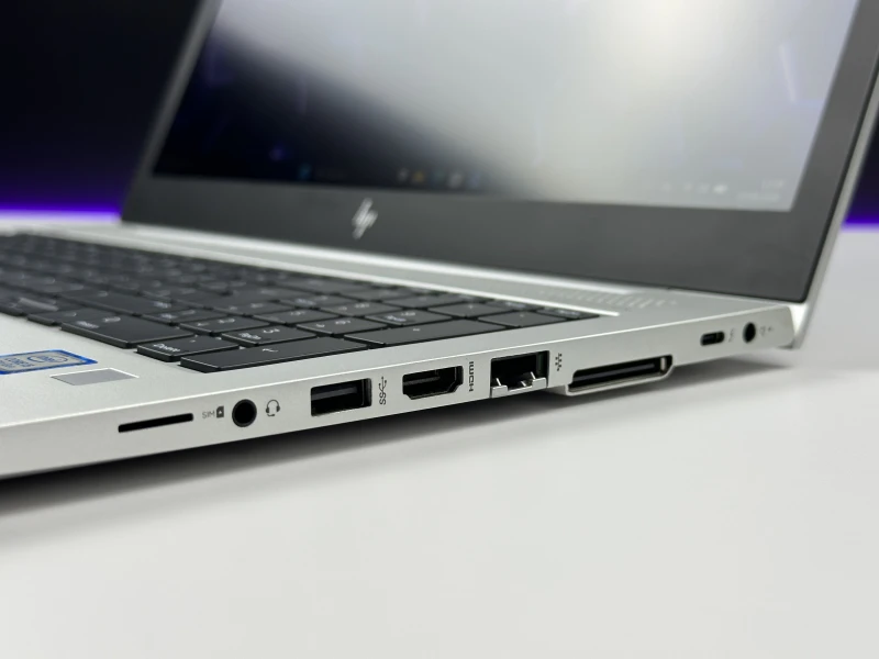 HP EliteBook 850 G5 z procesorem i5-8350U i matrycą FHD – elegancki i wydajny laptop biznesowy, idealny do pracy biurowej i zdalnej.