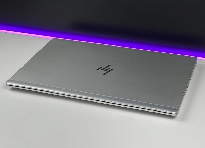 HP EliteBook 850 G5 z procesorem i5-8350U i matrycą FHD – elegancki i wydajny laptop biznesowy, idealny do pracy biurowej i zdalnej.