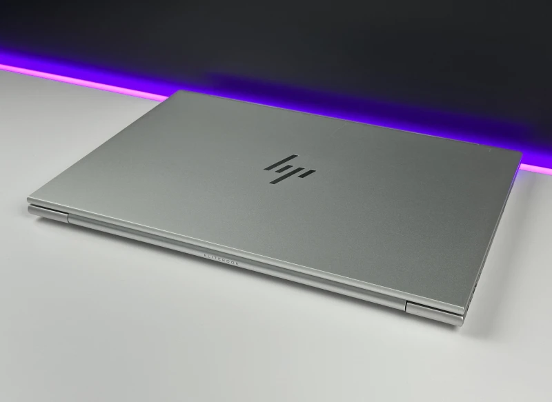 HP EliteBook 860 G9 i7-1270P, 16" FHD+ Sure View – biznesowy laptop z filtrem prywatności, idealny do pracy mobilnej i wrażliwych danych.